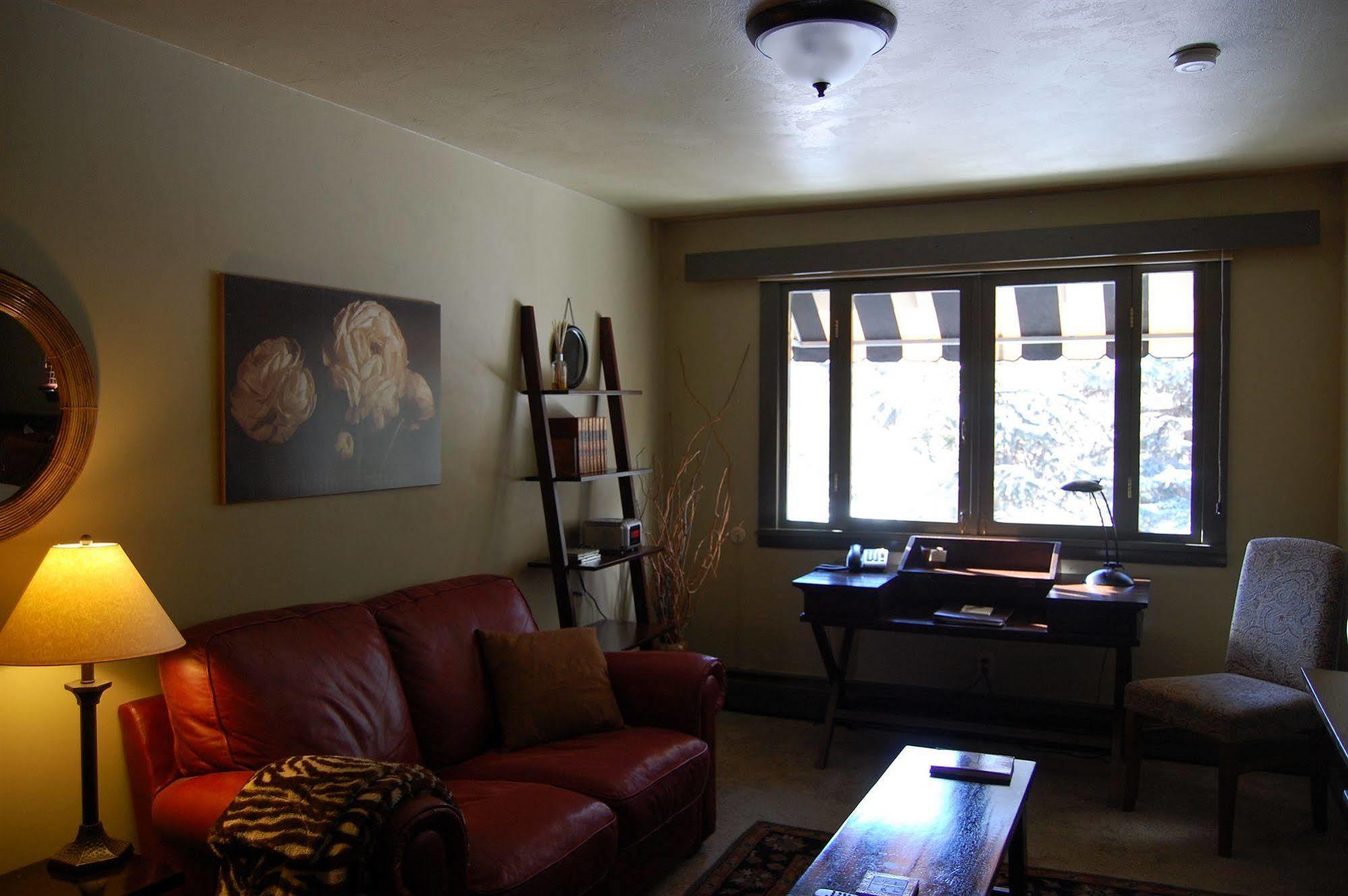Highland Haven Creekside Inn Evergreen Dış mekan fotoğraf