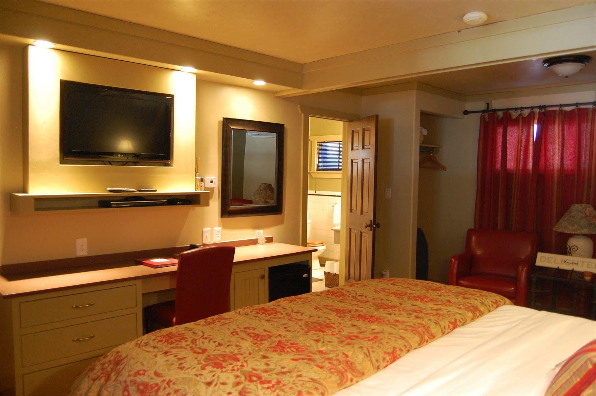 Highland Haven Creekside Inn Evergreen Dış mekan fotoğraf
