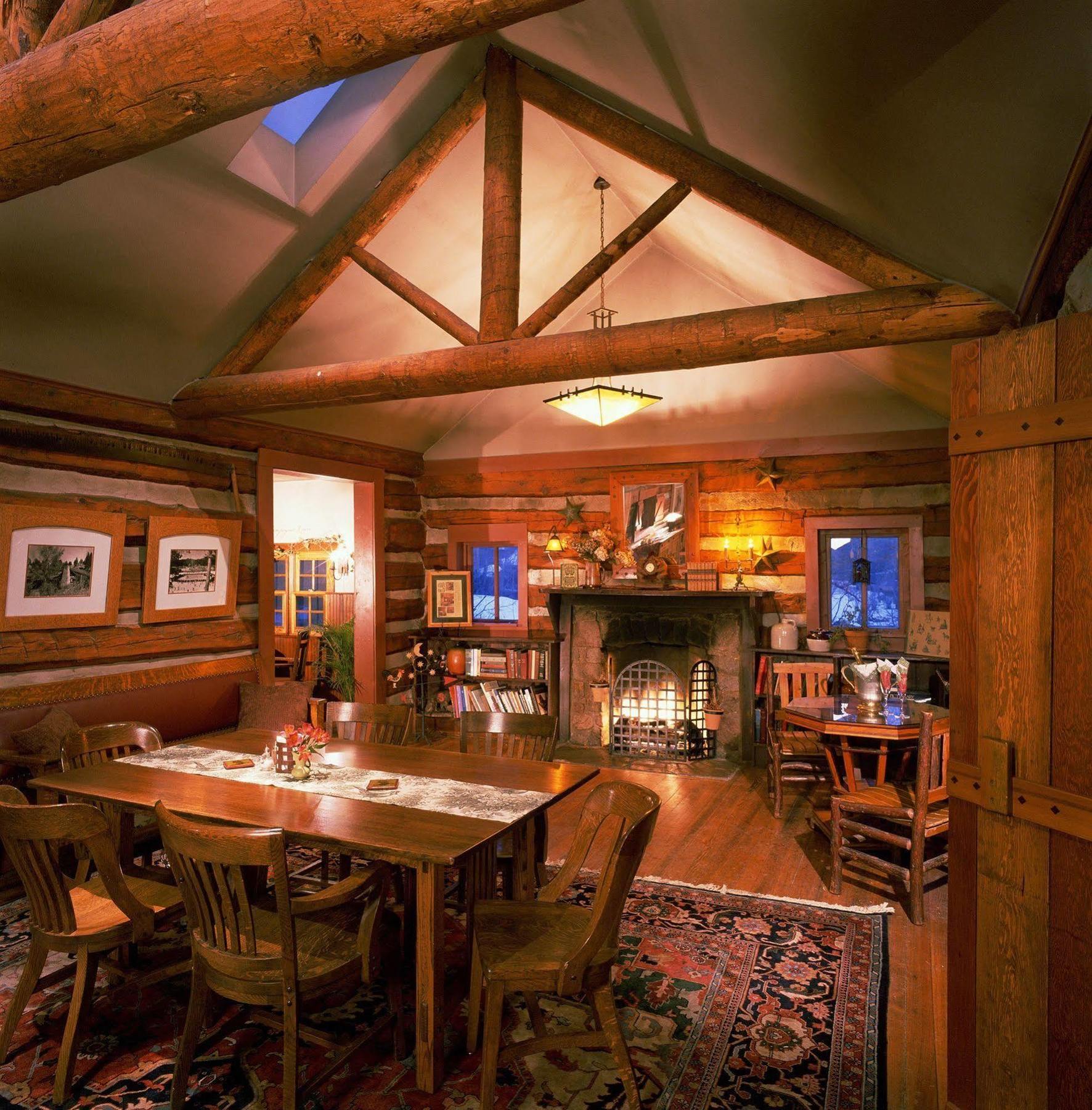 Highland Haven Creekside Inn Evergreen Dış mekan fotoğraf